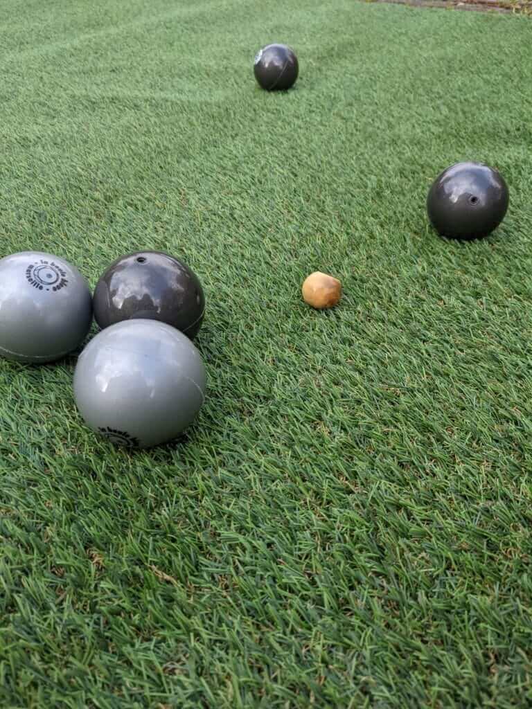 Indoor petanque balls